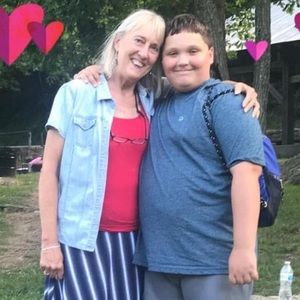 Meet your Posher, Lorrie